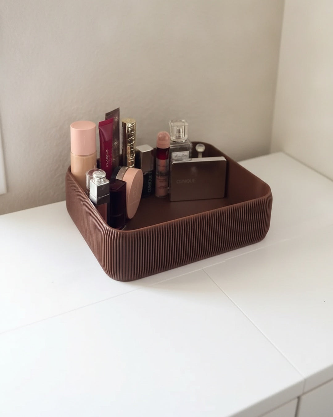 Ribbed Organizer Tray